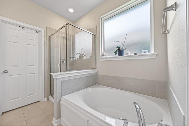 2440 Whisper Forest Drive, Katy, TX 77493