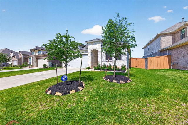 2440 Whisper Forest Drive, Katy, TX 77493