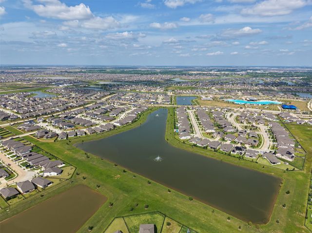 2440 Whisper Forest Drive, Katy, TX 77493