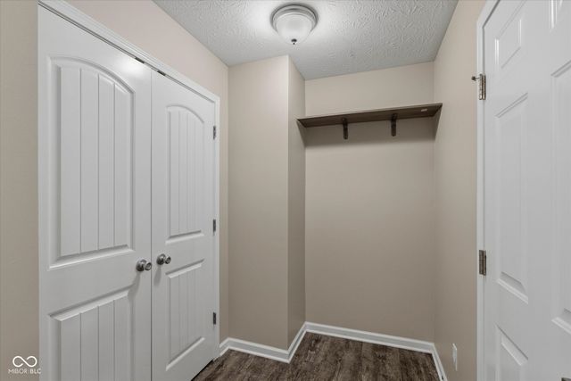 11740 Whisperwood Way, Fishers, IN 46037