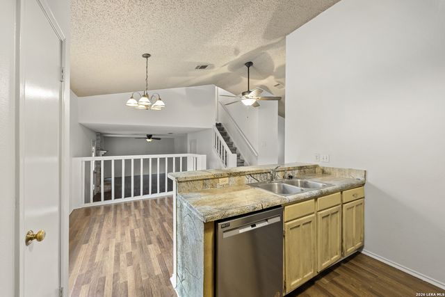 5502 Sunup, San Antonio, TX 78233
