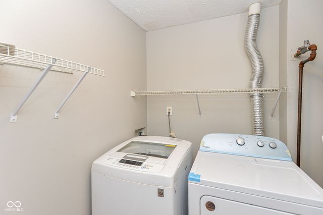 8820 Yardley Court 205, Indianapolis, IN 46268