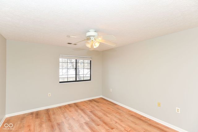 8820 Yardley Court 205, Indianapolis, IN 46268