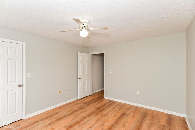 8820 Yardley Court 205, Indianapolis, IN 46268