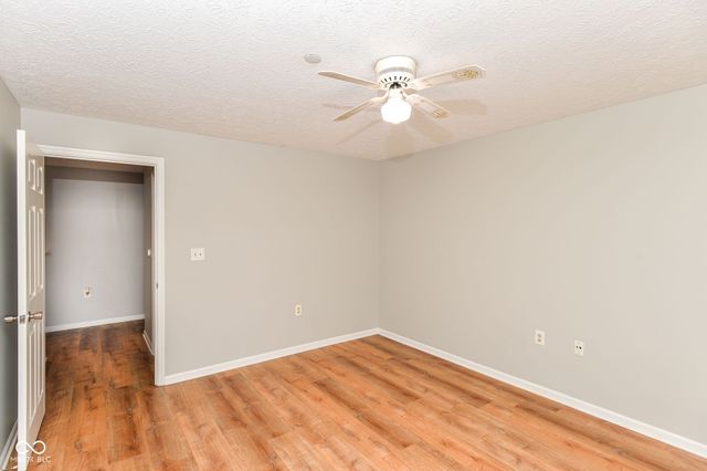 8820 Yardley Court 205, Indianapolis, IN 46268