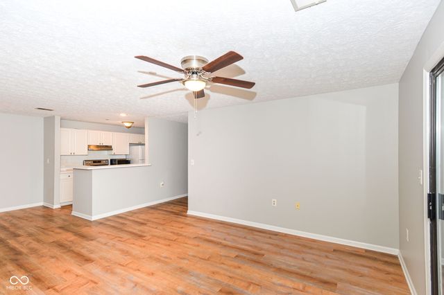 8820 Yardley Court 205, Indianapolis, IN 46268