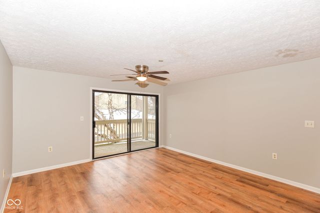 8820 Yardley Court 205, Indianapolis, IN 46268