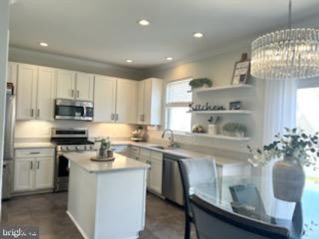 7 MISSISSIPPI TRL TRL, Turnersville, NJ 08012