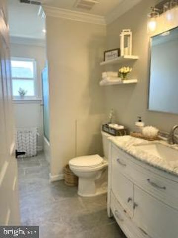 7 MISSISSIPPI TRL TRL, Turnersville, NJ 08012