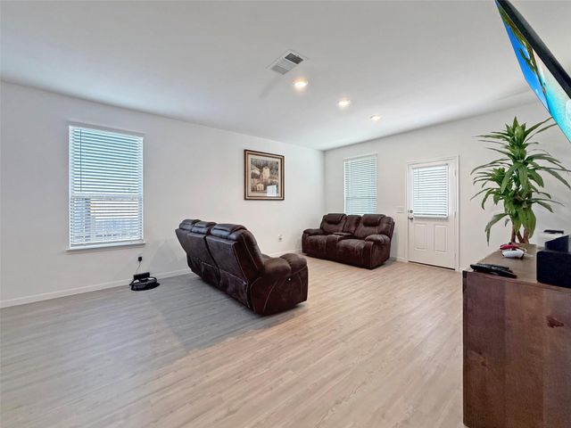 17207 Thorwell Lane, Crosby, TX 77532