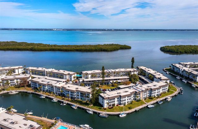 4430 EXETER DRIVE 106, Longboat Key, FL 34228