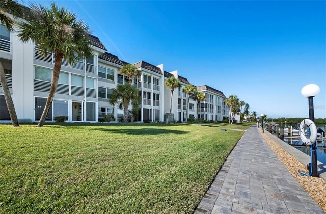 4430 EXETER DRIVE 106, Longboat Key, FL 34228