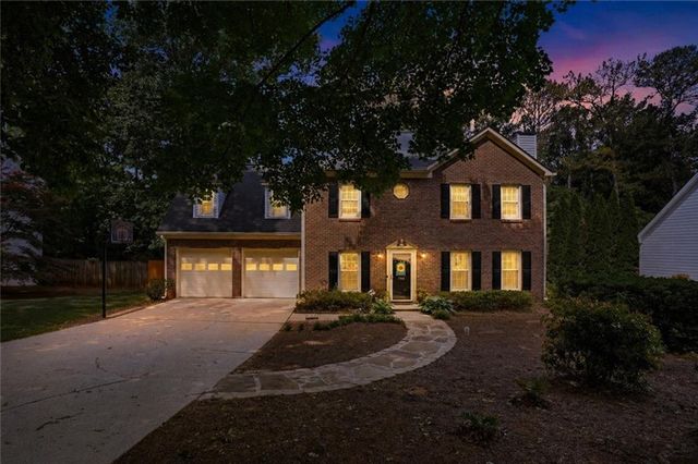 798 Flowers Crossing, Lawrenceville, GA 30044