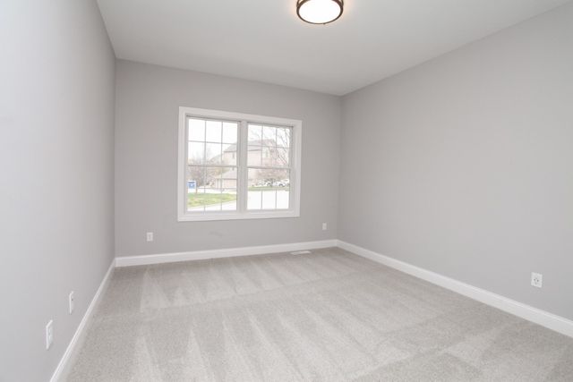 3 St. Ivans Circle, Bloomington, IL 61705