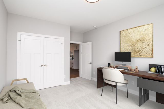 3 St. Ivans Circle, Bloomington, IL 61705