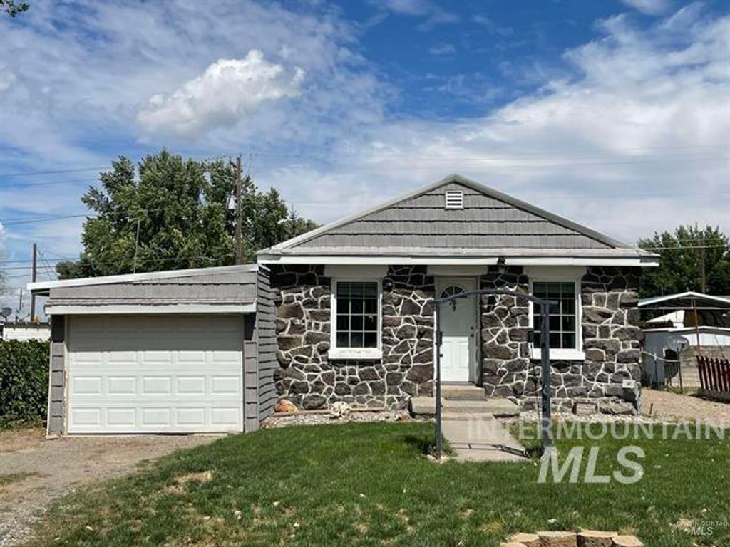 216 7th Ave W, Jerome, ID 83338 photo 1