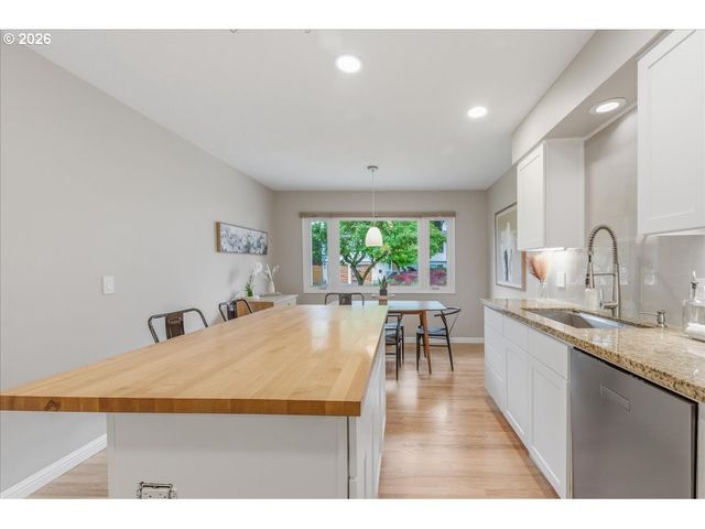 3130 Sw 116TH Ave, Beaverton, OR 97005