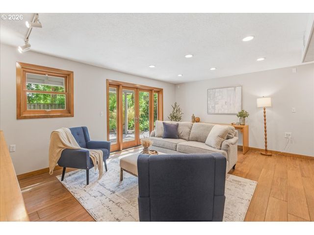 3130 Sw 116TH Ave, Beaverton, OR 97005