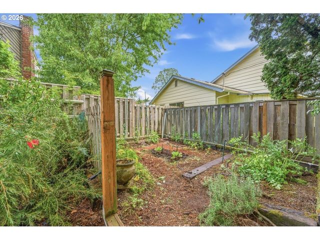 3130 Sw 116TH Ave, Beaverton, OR 97005