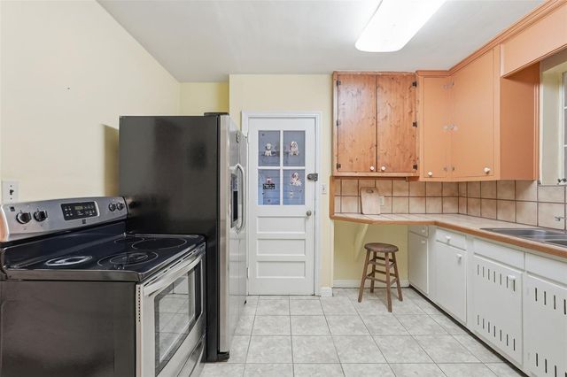 1423 NW 11TH ROAD, Gainesville, FL 32605