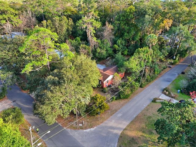 1423 NW 11TH ROAD, Gainesville, FL 32605