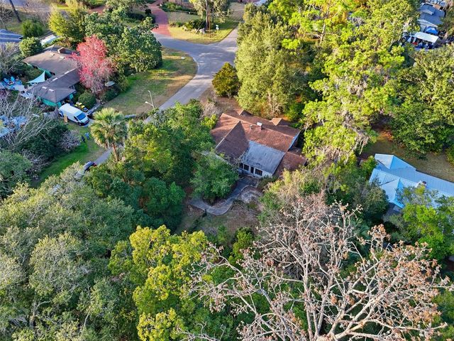 1423 NW 11TH ROAD, Gainesville, FL 32605