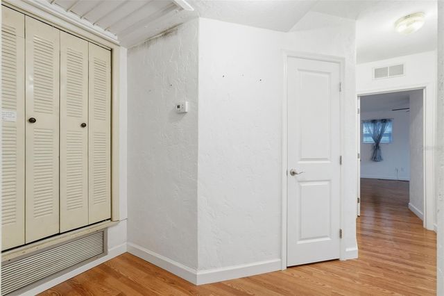 1423 NW 11TH ROAD, Gainesville, FL 32605