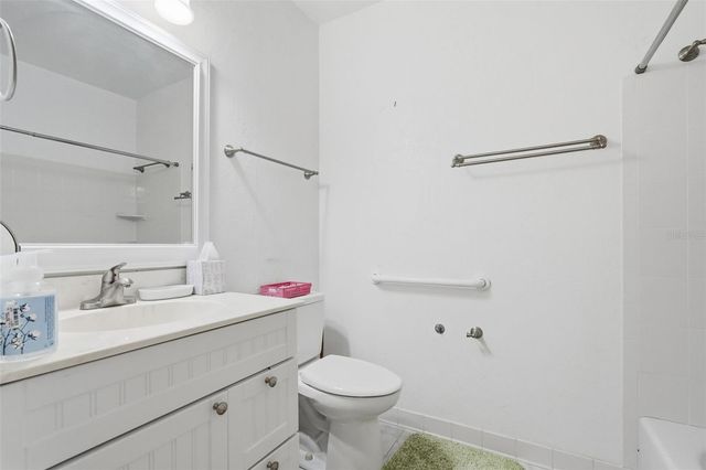 1423 NW 11TH ROAD, Gainesville, FL 32605