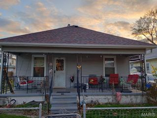 306 Kingshighway, East Alton, IL 62024