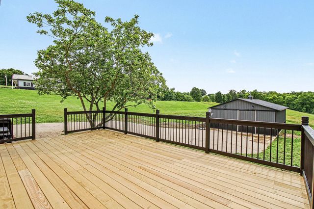 110 Charles Givins Drive, Dry Ridge, KY 41035
