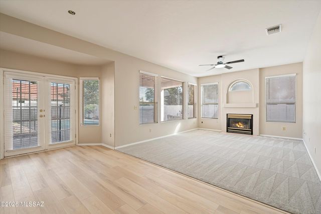 11830 N Gray Eagle Avenue, Oro Valley, AZ 85737