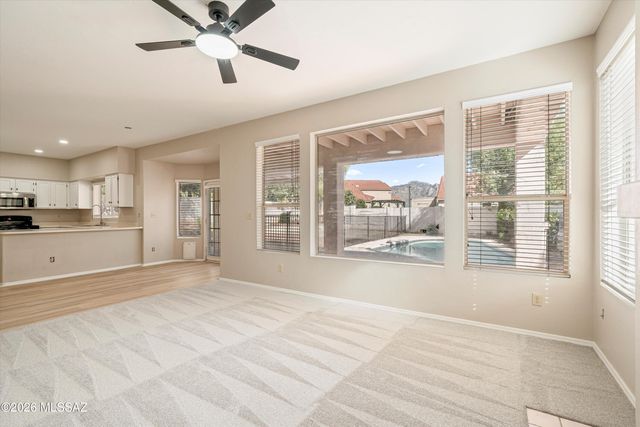 11830 N Gray Eagle Avenue, Oro Valley, AZ 85737