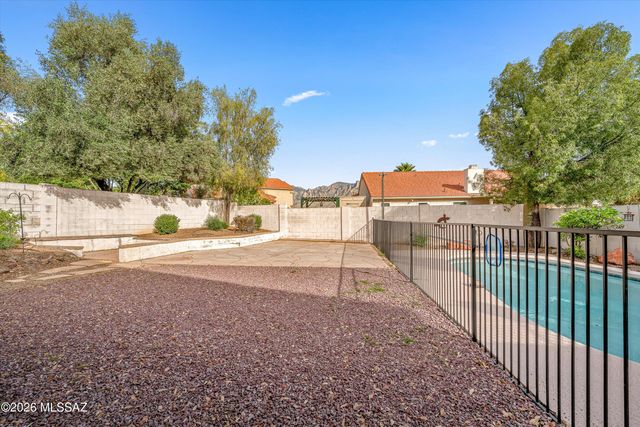 11830 N Gray Eagle Avenue, Oro Valley, AZ 85737