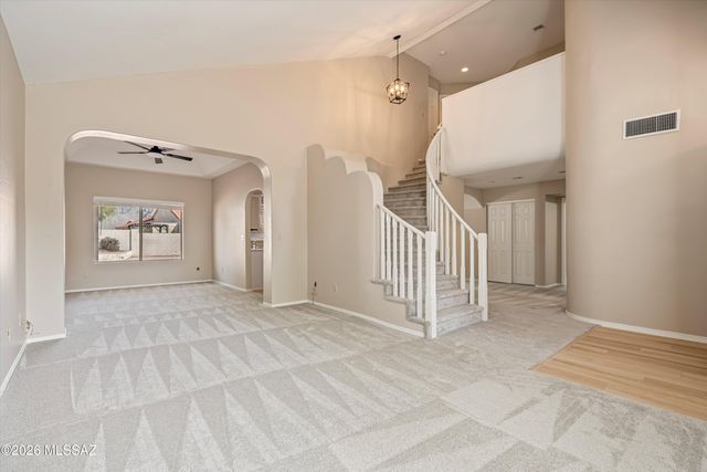 11830 N Gray Eagle Avenue, Oro Valley, AZ 85737