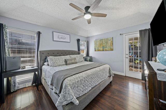 6712 Running Creek Drive, Arlington, TX 76001