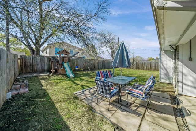 6712 Running Creek Drive, Arlington, TX 76001