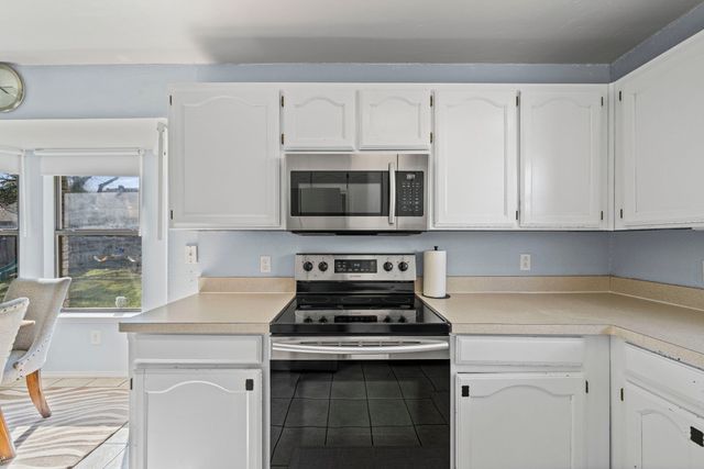 6712 Running Creek Drive, Arlington, TX 76001