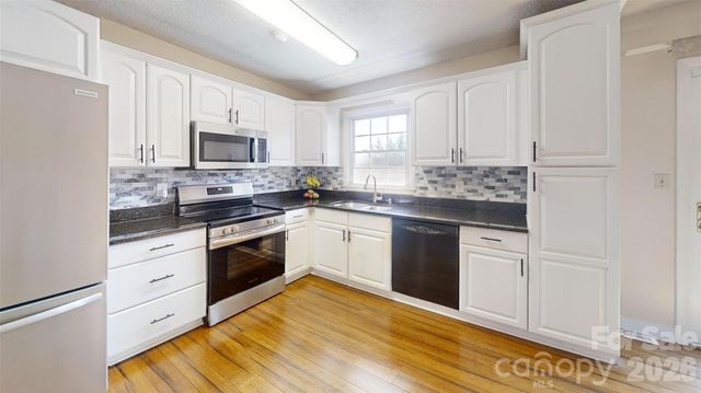 1984 Crestdale Lane, Newton, NC 28658