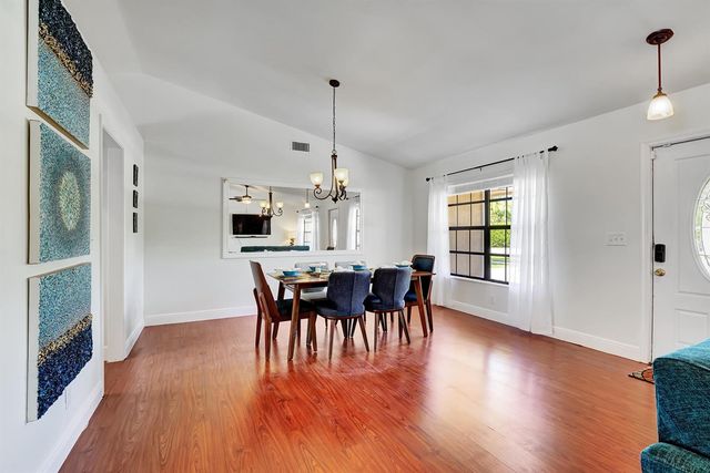 14608 Paddock Drive, Wellington, FL 33414