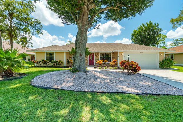 14608 Paddock Drive, Wellington, FL 33414
