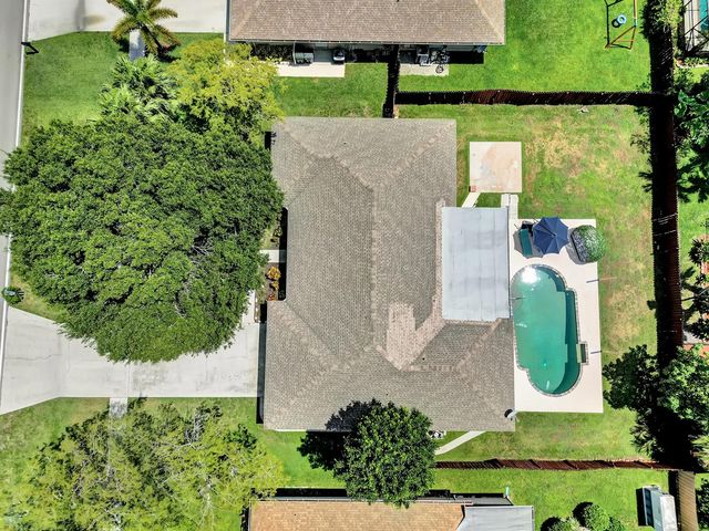 14608 Paddock Drive, Wellington, FL 33414