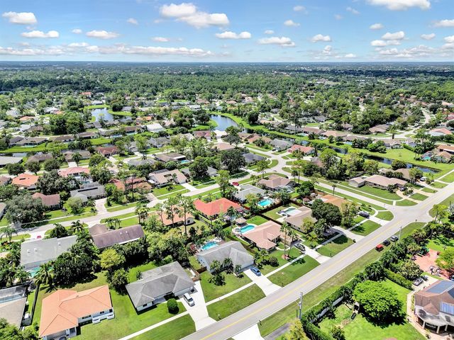 14608 Paddock Drive, Wellington, FL 33414