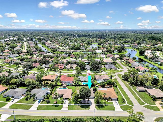 14608 Paddock Drive, Wellington, FL 33414
