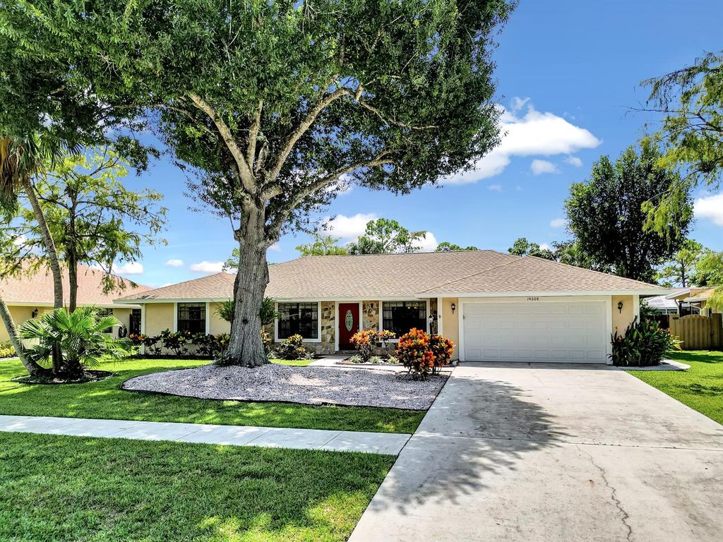 14608 Paddock Drive, Wellington, FL 33414