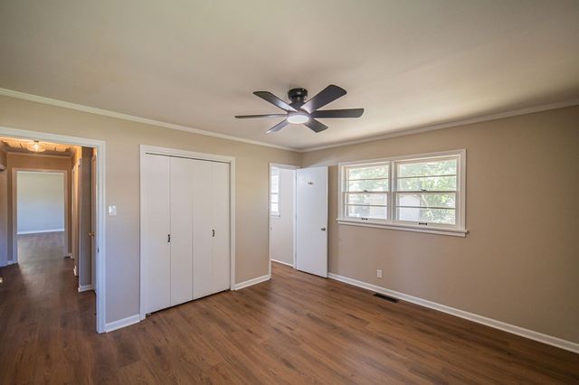 133 Frankfort Ave, Paducah, KY 42001