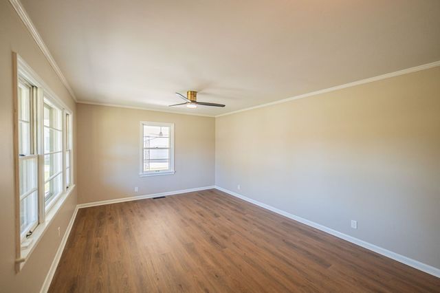 133 Frankfort Ave, Paducah, KY 42001