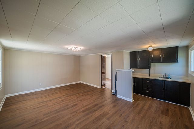 133 Frankfort Ave, Paducah, KY 42001