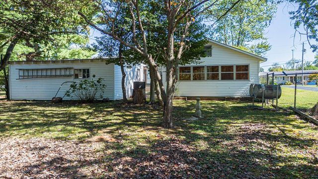 133 Frankfort Ave, Paducah, KY 42001