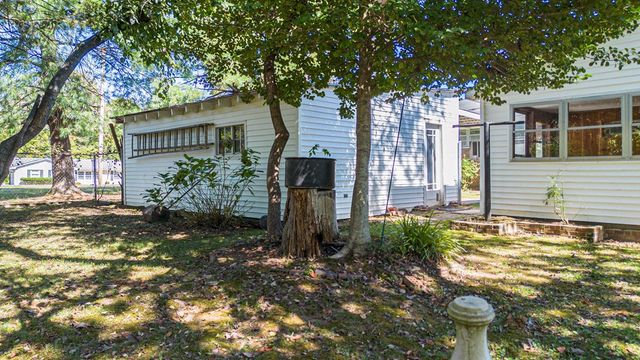 133 Frankfort Ave, Paducah, KY 42001