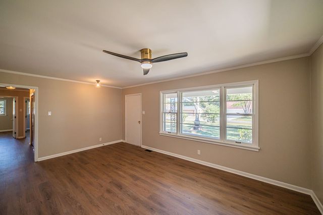 133 Frankfort Ave, Paducah, KY 42001